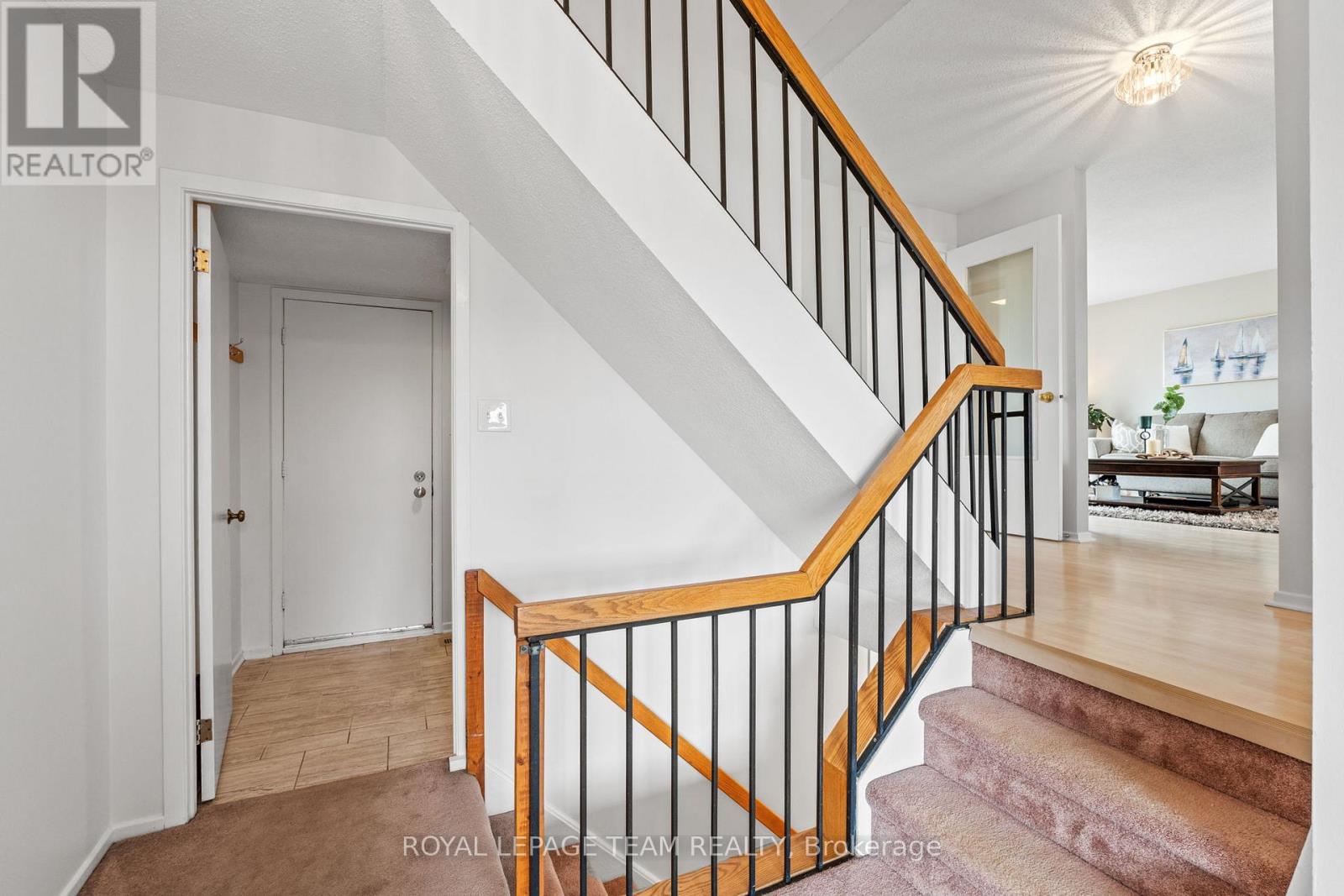 92 Burnetts Grove Circle, Ottawa, Ontario  K2J 1N7 - Photo 17 - X12564616