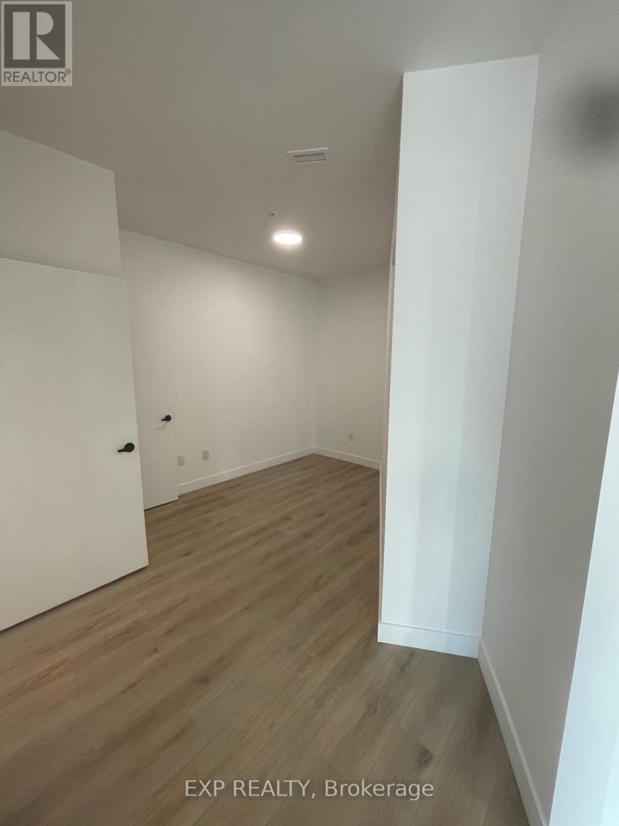 219 - 1600 James Naismith Drive, Ottawa, Ontario  K1B 5N8 - Photo 6 - X12564630