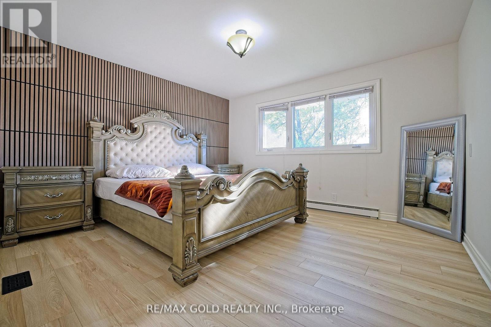 32 Oriole Avenue, Hamilton, Ontario  L8E 5E4 - Photo 14 - X12564550