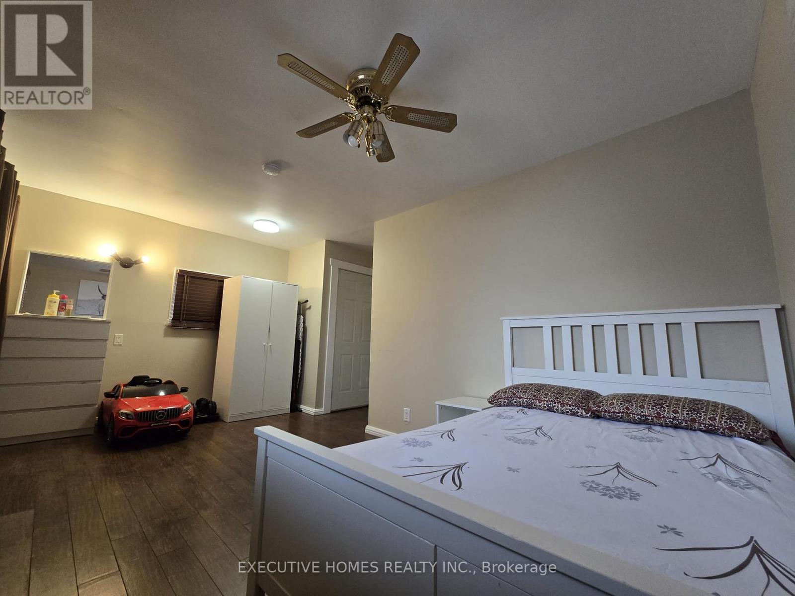 19 Cedar Street, Belleville, Ontario  K8P 3L8 - Photo 16 - X12564584