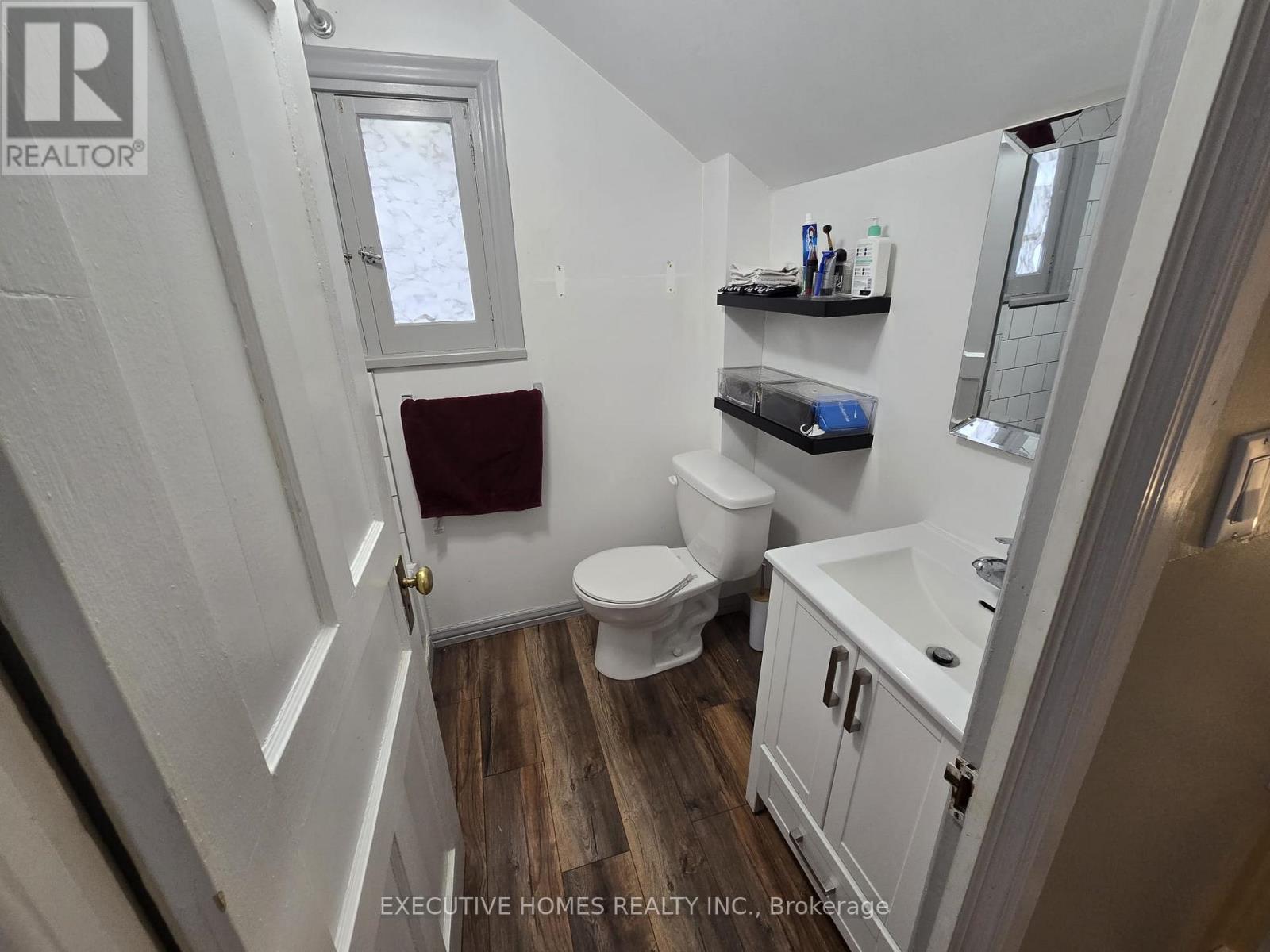 19 Cedar Street, Belleville, Ontario  K8P 3L8 - Photo 27 - X12564584