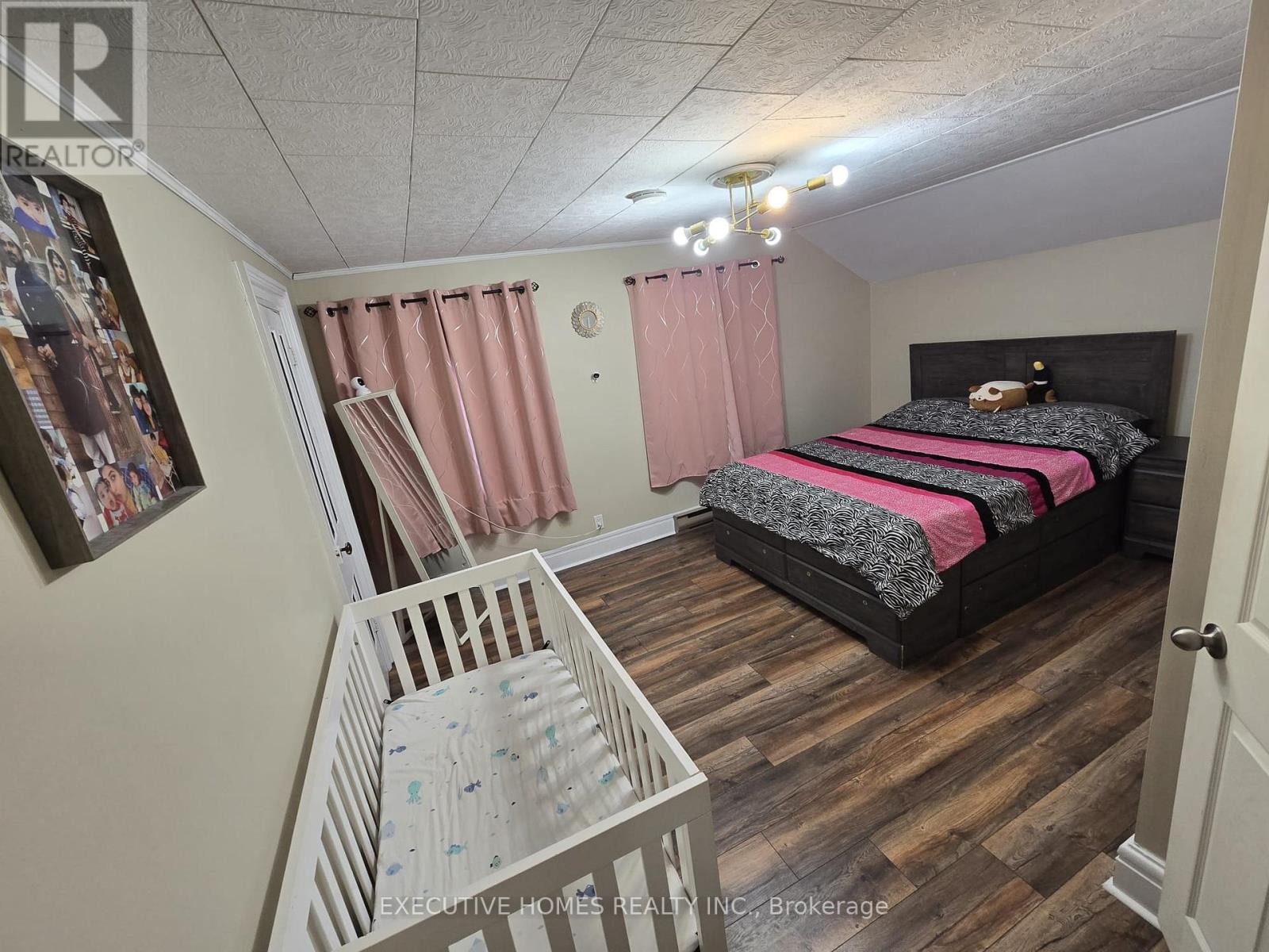 19 Cedar Street, Belleville, Ontario  K8P 3L8 - Photo 30 - X12564584