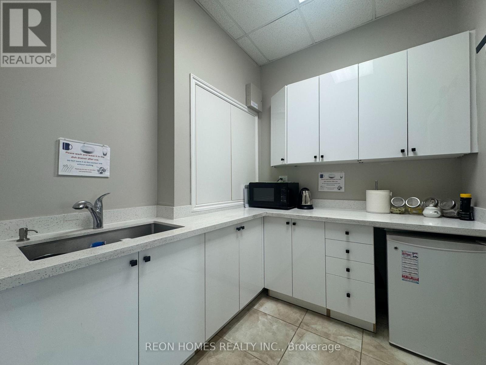 #17 & #18 - 25 Karachi Drive, Markham, Ontario  L3S 0B5 - Photo 17 - N12563526