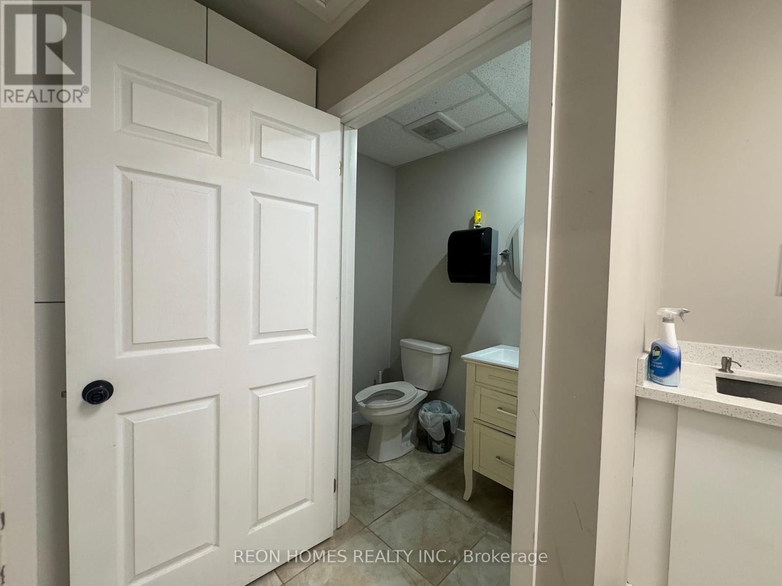 #17 & #18 - 25 Karachi Drive, Markham, Ontario  L3S 0B5 - Photo 22 - N12563526
