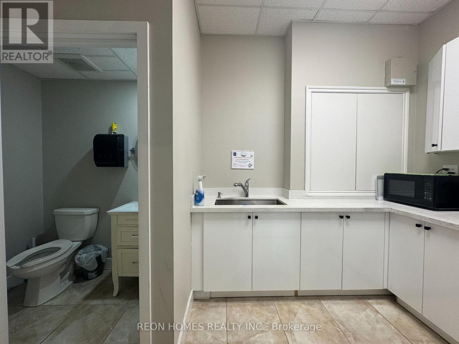 #17 & #18 - 25 Karachi Drive, Markham, Ontario  L3S 0B5 - Photo 23 - N12563526