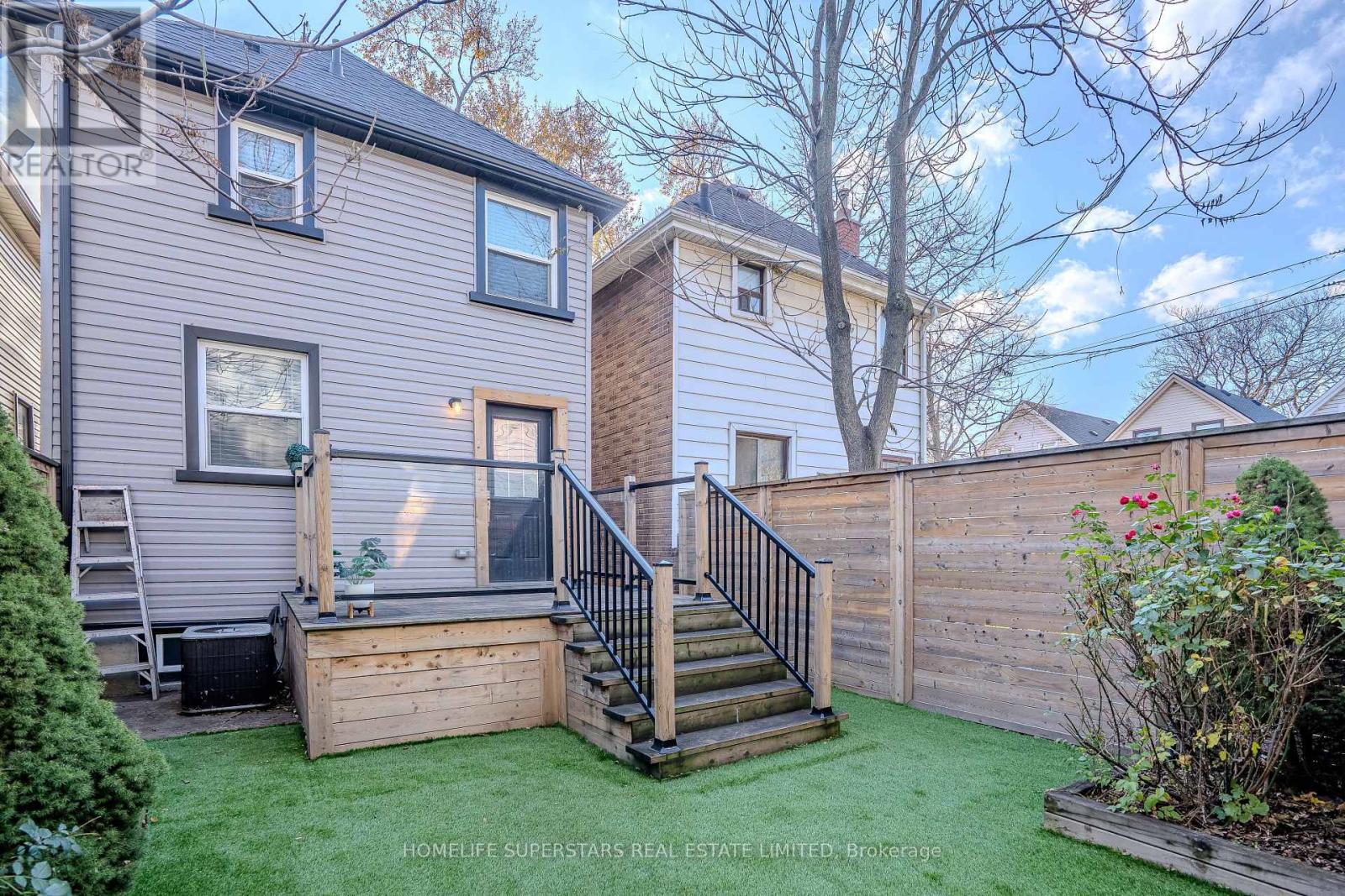 73 Clinton Street, Hamilton, Ontario  L8L 3K1 - Photo 27 - X12562470