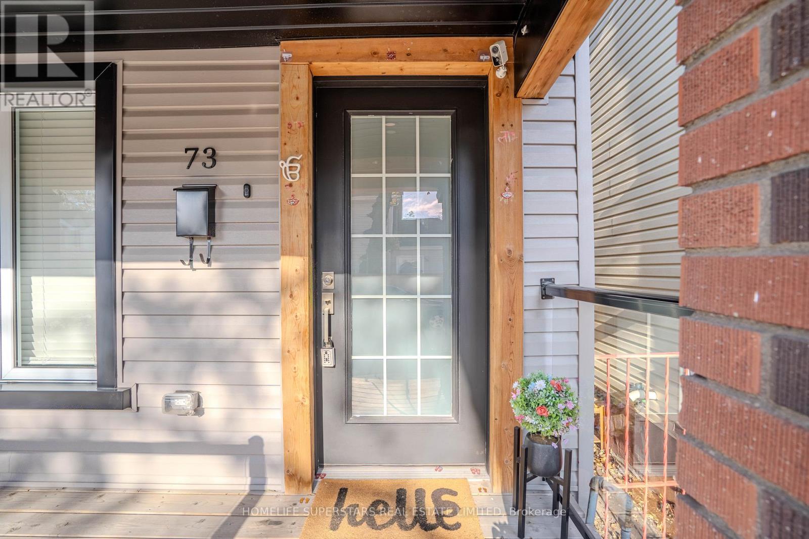 73 Clinton Street, Hamilton, Ontario  L8L 3K1 - Photo 4 - X12562470