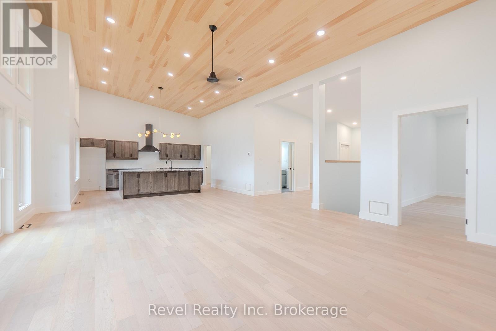 52 Laurentian Crescent, Mattawan, Ontario P0H 1V0 - Photo 17 - X12564644