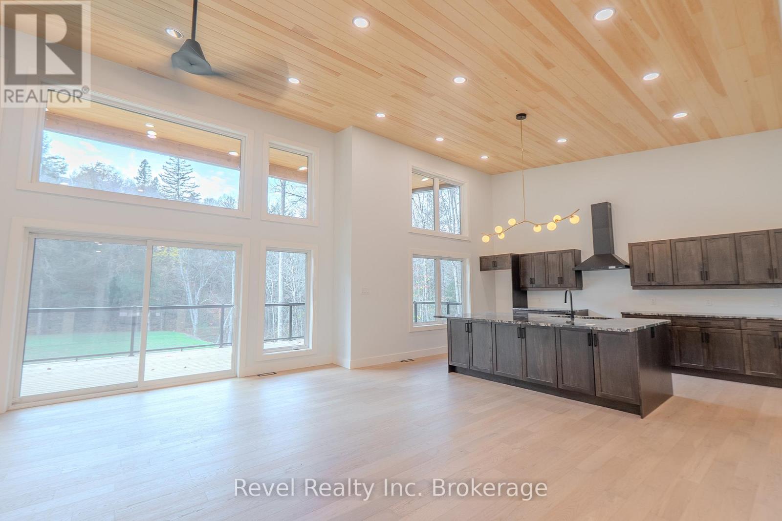 52 Laurentian Crescent, Mattawan, Ontario P0H 1V0 - Photo 5 - X12564644