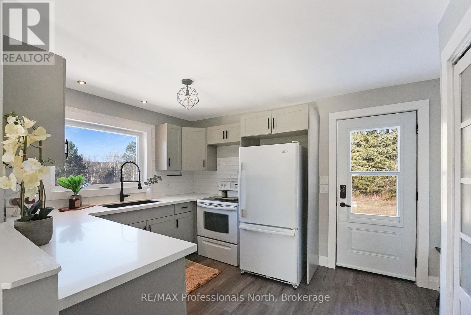 1130 Saunders Road, Highlands East, Ontario  K0L 3C0 - Photo 12 - X12564708