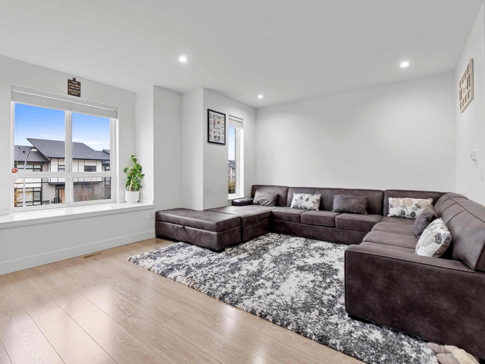 14002 60a Avenue, Surrey, British Columbia  V3X 0J9 - Photo 8 - R3068963