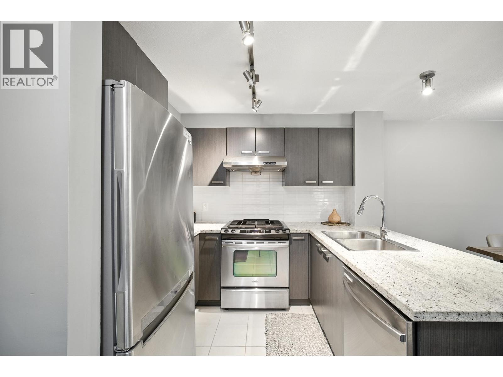 118 9399 Tomicki Avenue, Richmond, British Columbia  V6X 0H6 - Photo 2 - R3068977