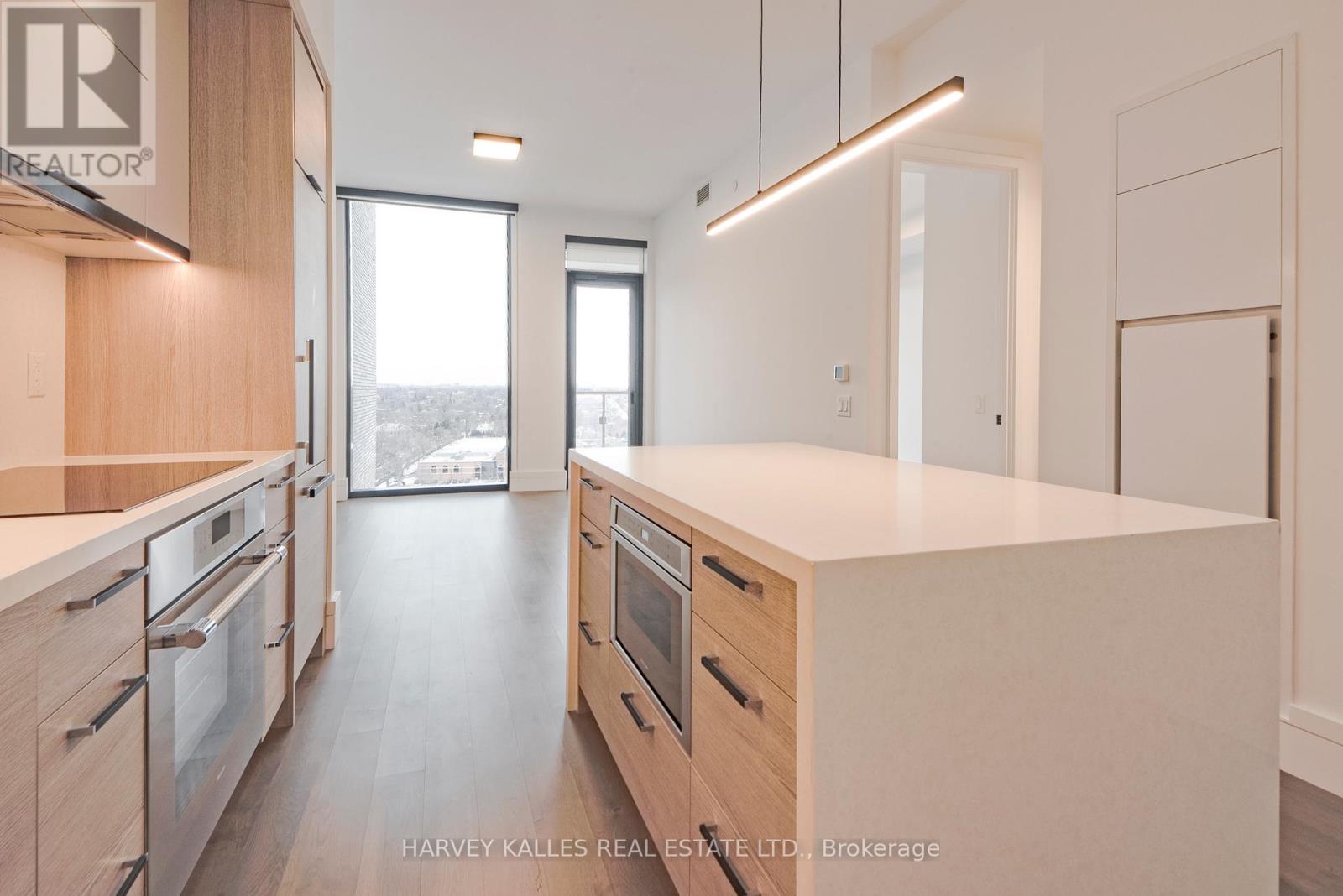 1703 - 215 Lonsdale Road, Toronto, Ontario  M4V 1W7 - Photo 2 - C12564670