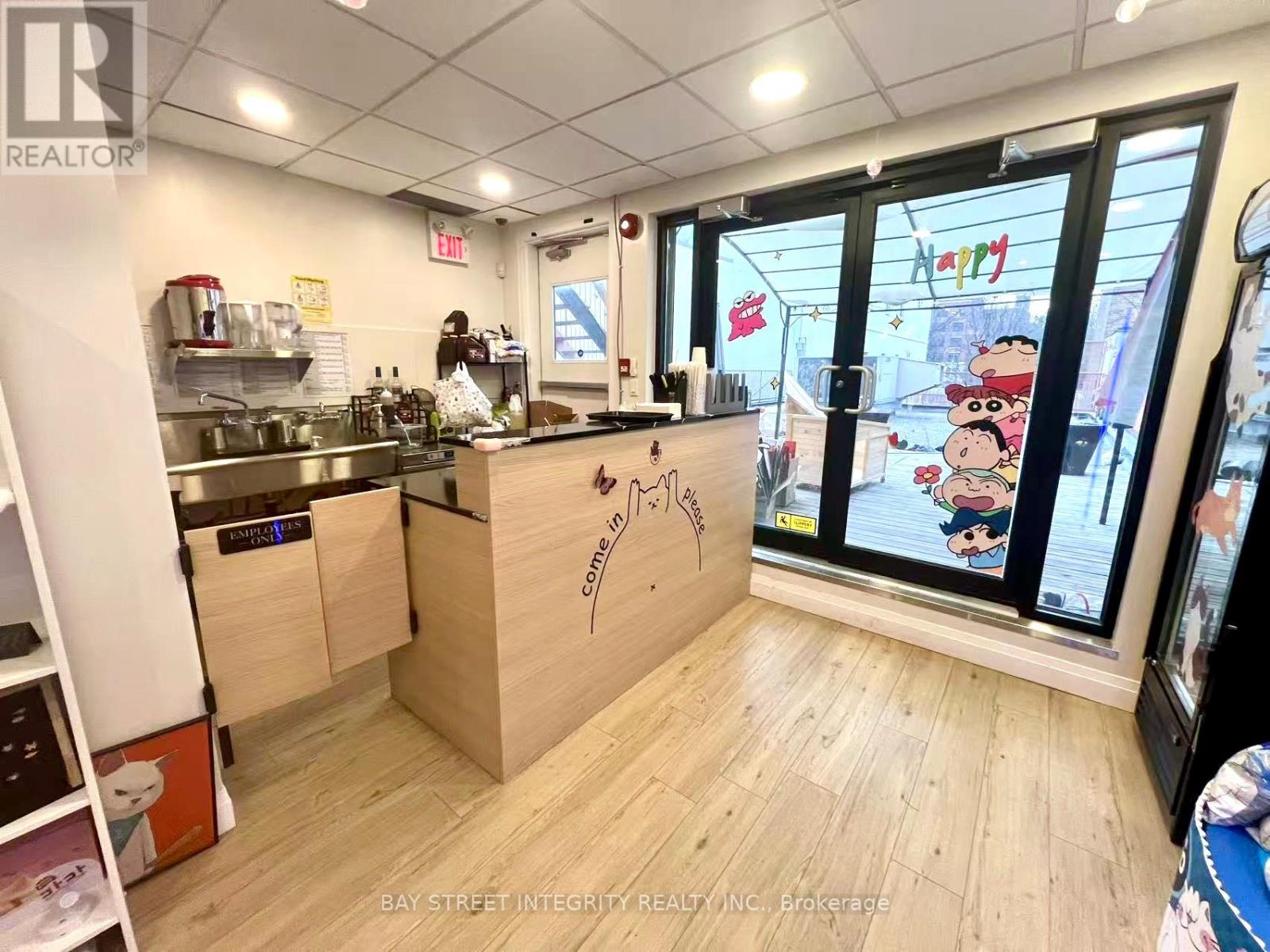 Upper - 360 Queen Street W, Toronto, Ontario  M5V 2A2 - Photo 4 - C12564704