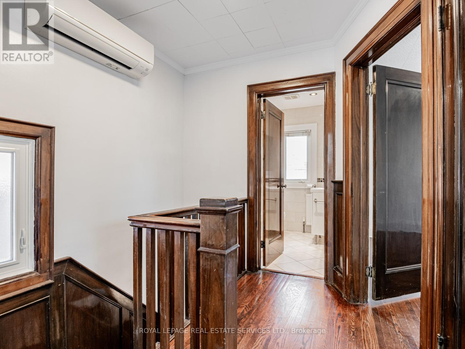 7 Duplex Crescent, Toronto, Ontario  M5P 1J1 - Photo 21 - C12564710