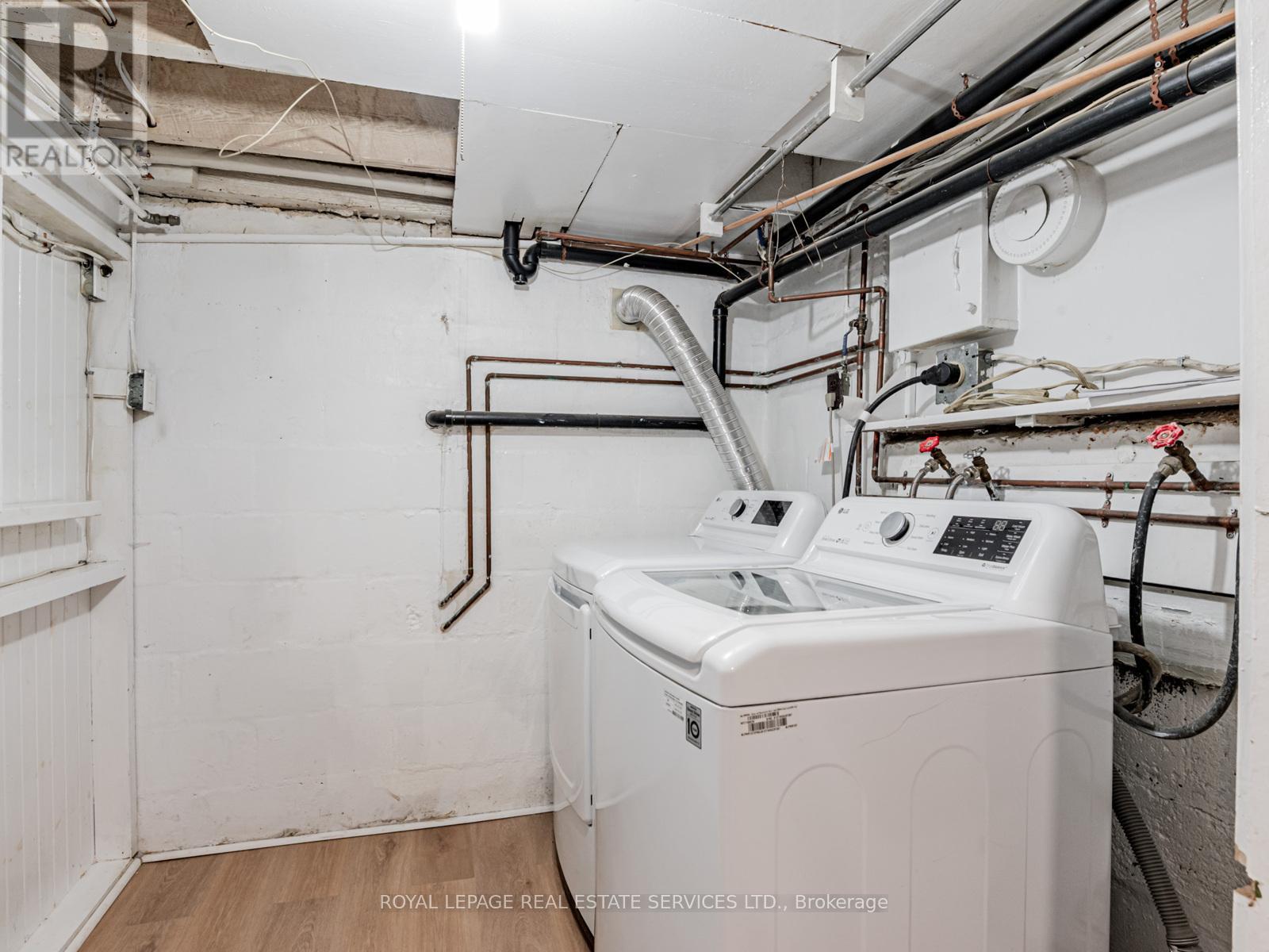 7 Duplex Crescent, Toronto, Ontario  M5P 1J1 - Photo 32 - C12564710