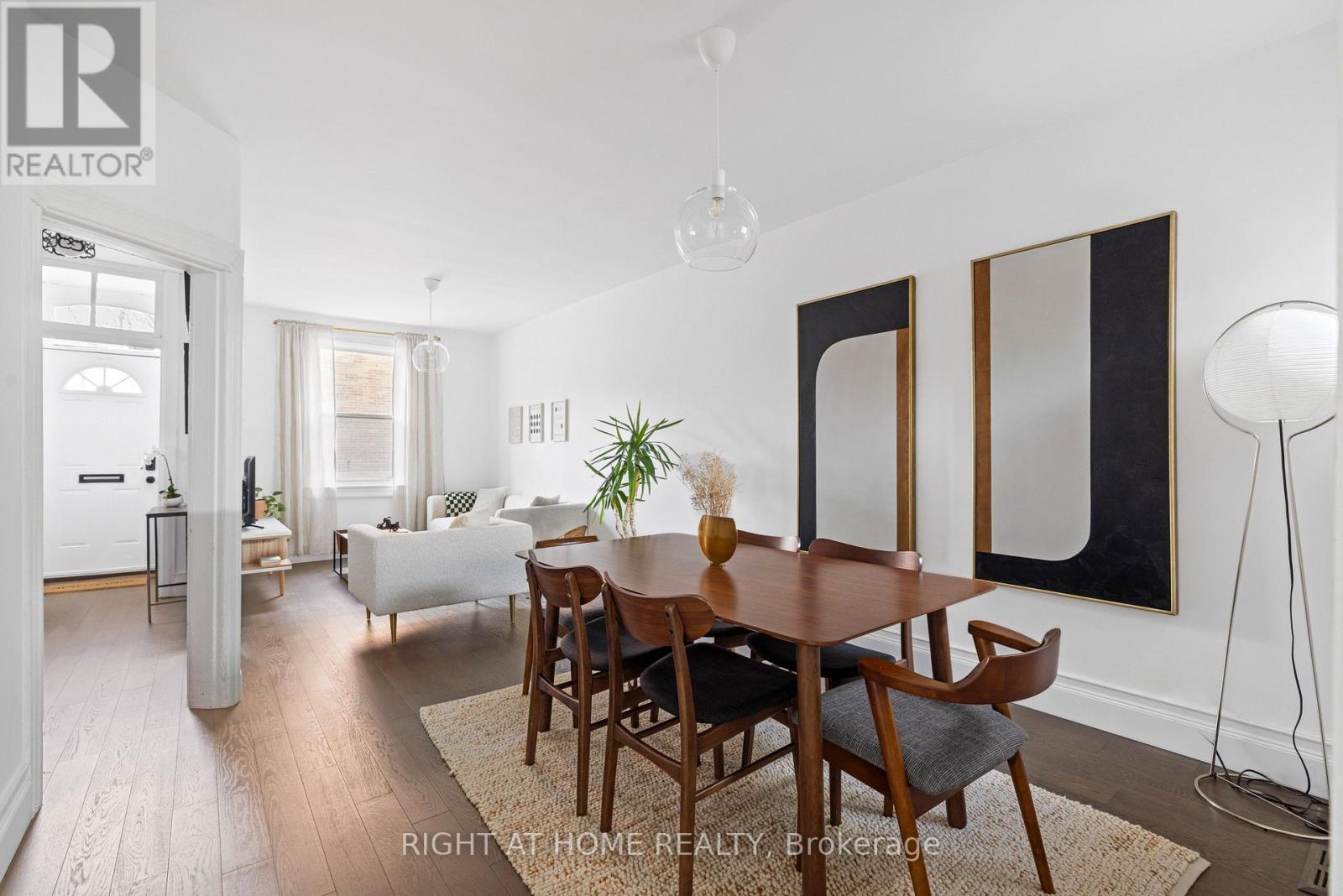 15 Kintyre Avenue, Toronto, Ontario  M4M 1M2 - Photo 10 - E12564632