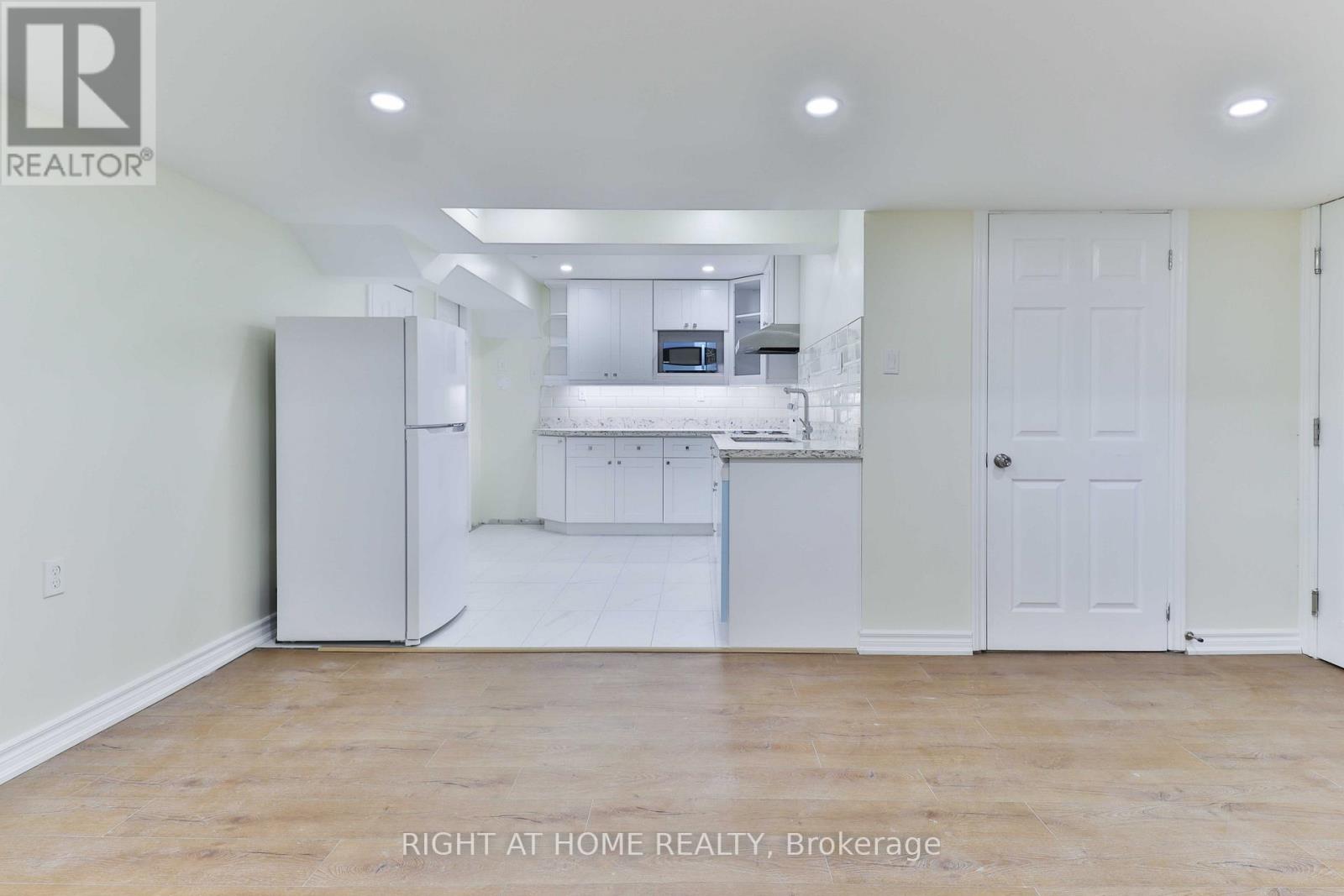 Basement - 34 Seggar Avenue, Ajax, Ontario  L1T 4E2 - Photo 9 - E12564698