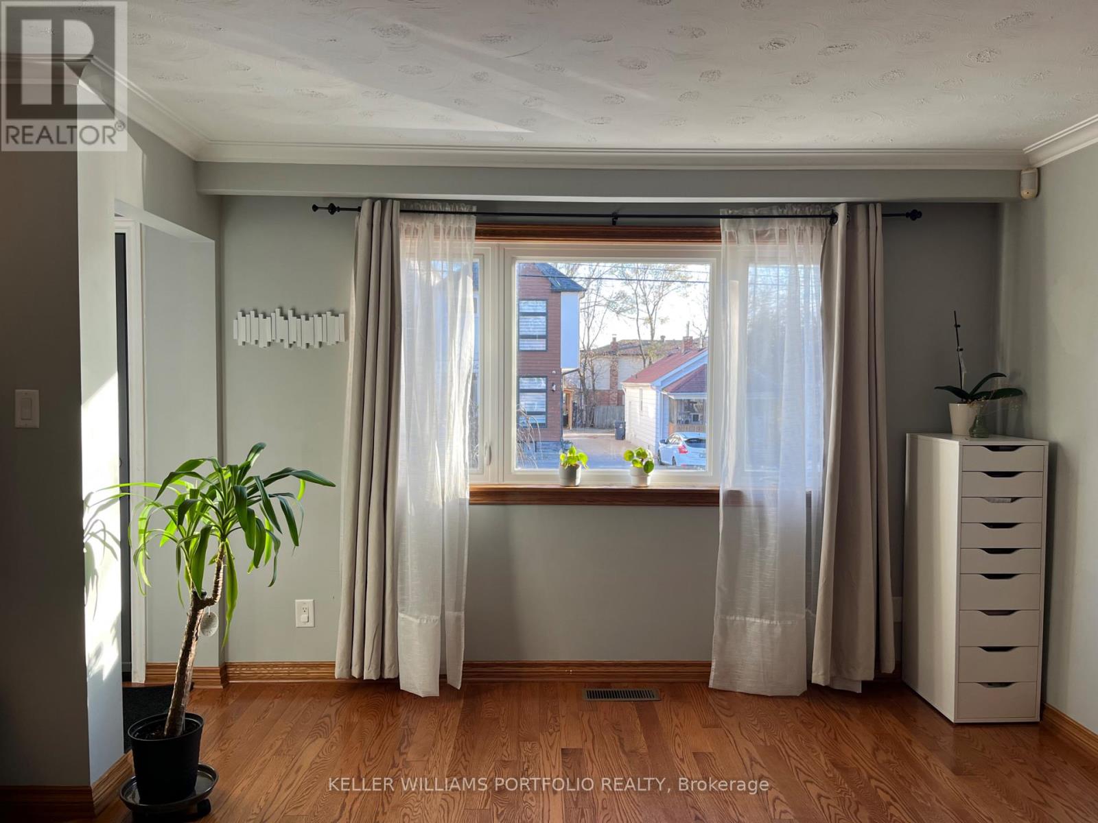 50 Butterworth Avenue, Toronto, Ontario  M1L 1H5 - Photo 3 - E12564718