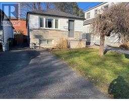 50 BUTTERWORTH AVENUE, Toronto, Ontario