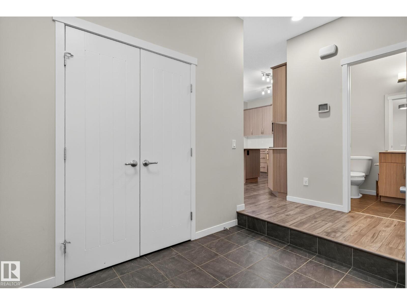 3319 8 St Nw, Edmonton, Alberta  T6T 1A4 - Photo 4 - E4466231