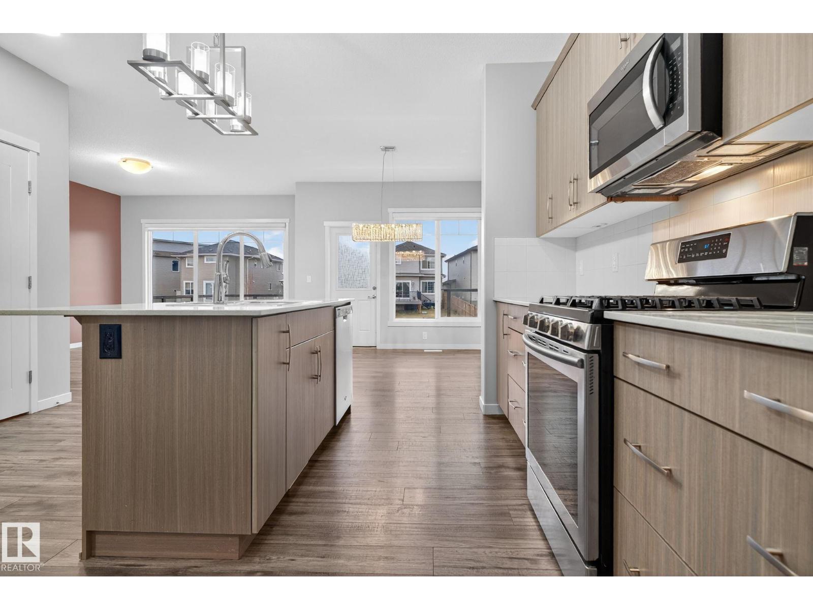 3319 8 St Nw, Edmonton, Alberta  T6T 1A4 - Photo 9 - E4466231