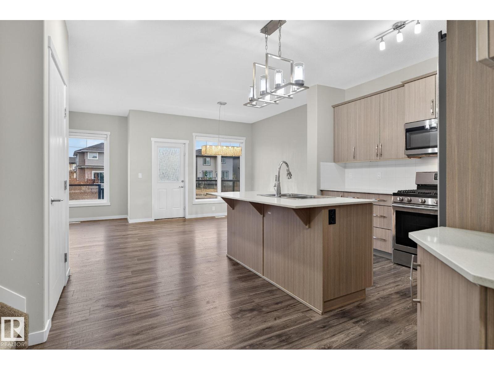 3319 8 St Nw, Edmonton, Alberta  T6T 1A4 - Photo 5 - E4466231