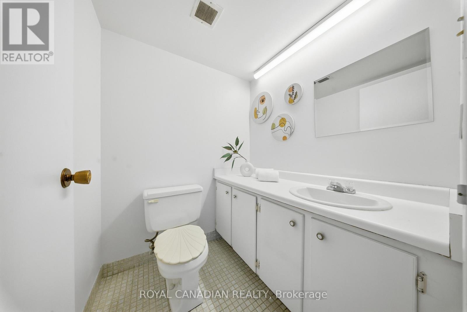 512 - 3 Lisa Street, Brampton, Ontario  L6T 4A2 - Photo 16 - W12563698