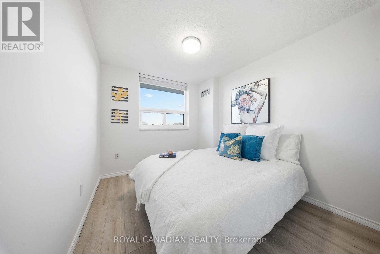 512 - 3 Lisa Street, Brampton, Ontario  L6T 4A2 - Photo 12 - W12563698