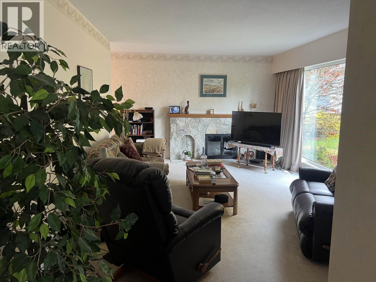 3005 Fleet Street, Coquitlam, British Columbia  V3C 3S1 - Photo 3 - R3069123