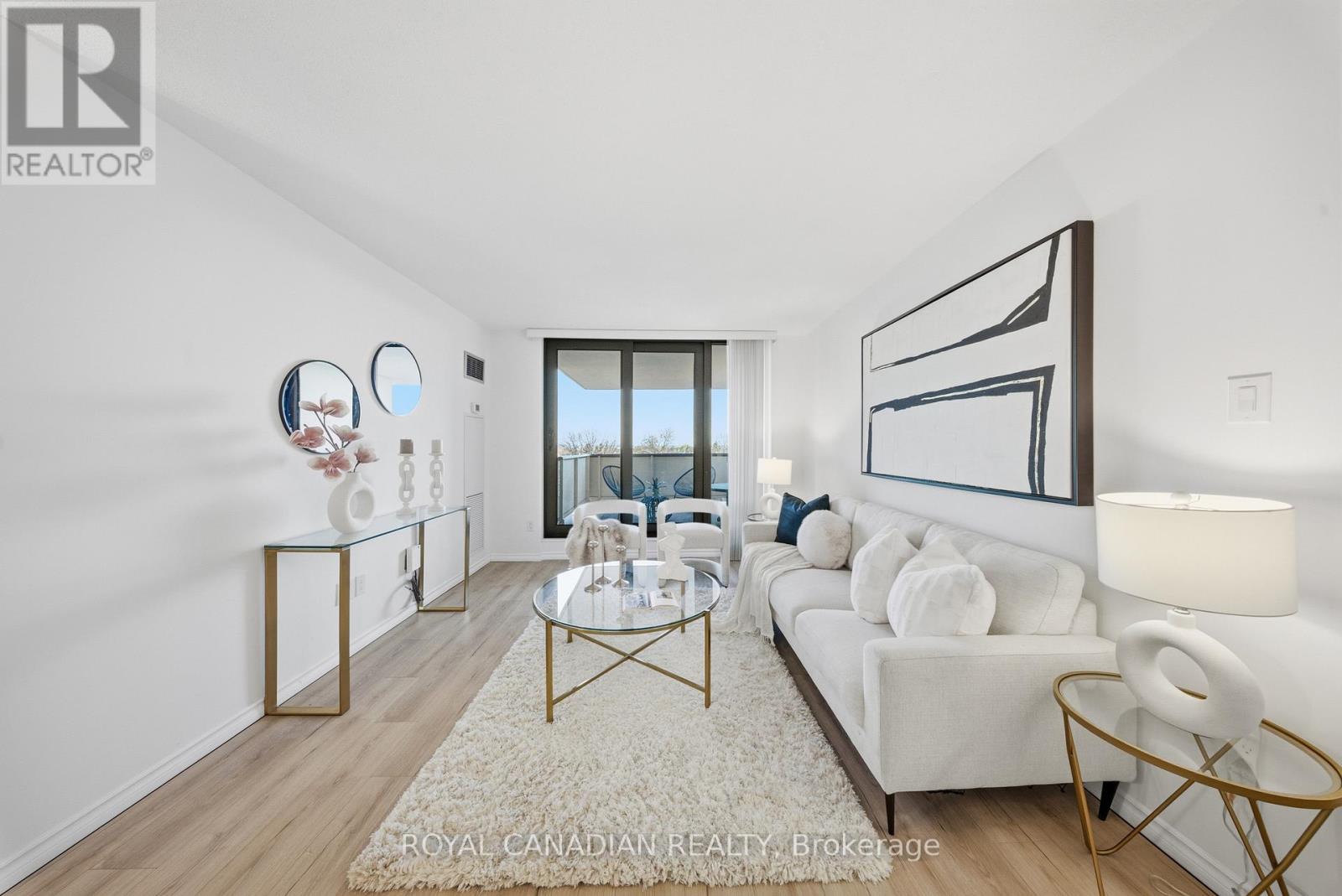 512 - 3 Lisa Street, Brampton, Ontario  L6T 4A2 - Photo 4 - W12563698