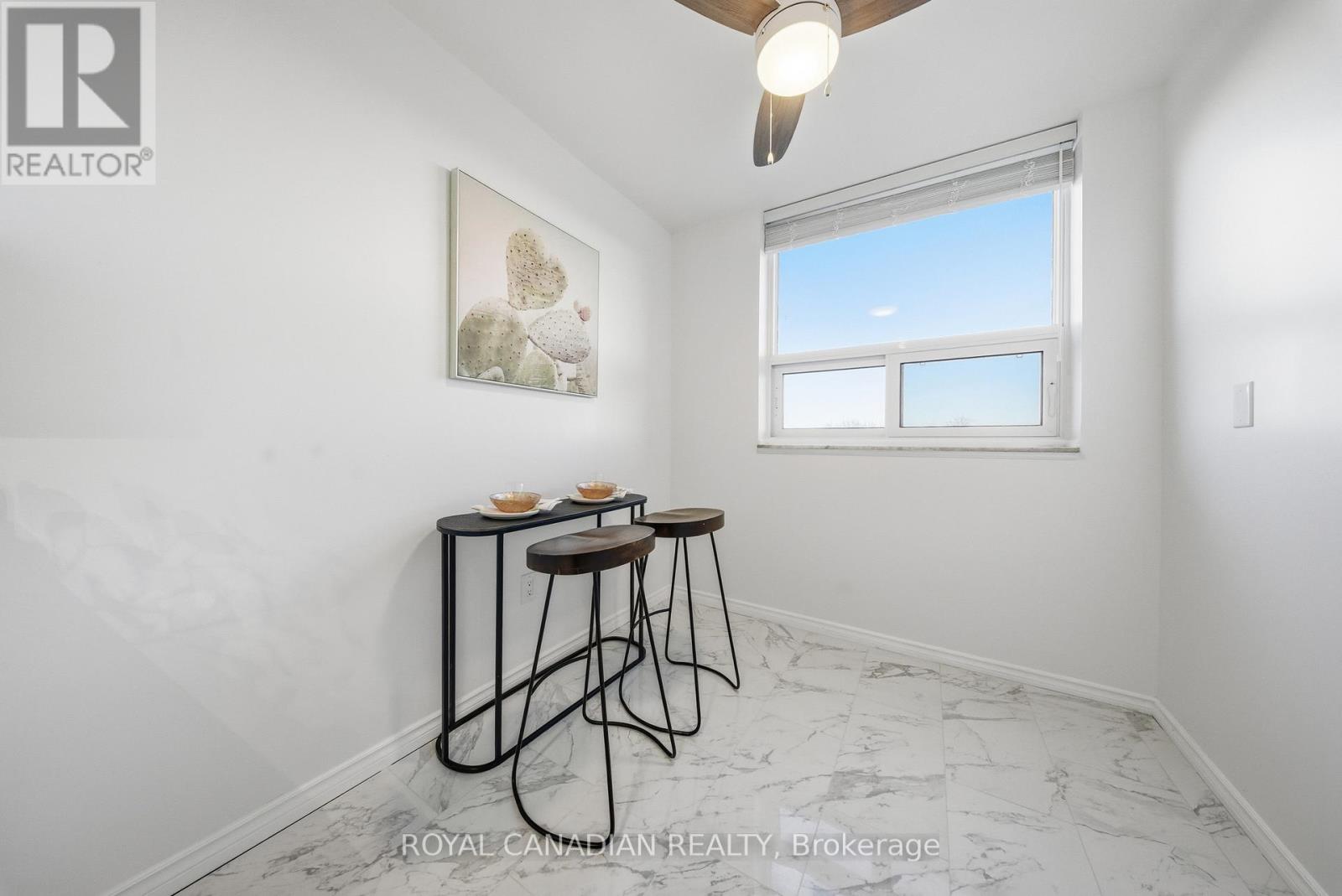 512 - 3 Lisa Street, Brampton, Ontario  L6T 4A2 - Photo 11 - W12563698