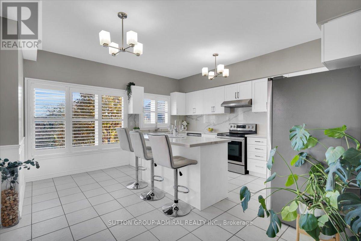 1 - 2600 Glengarry Road, Mississauga, Ontario  L5C 0A2 - Photo 9 - W12564332