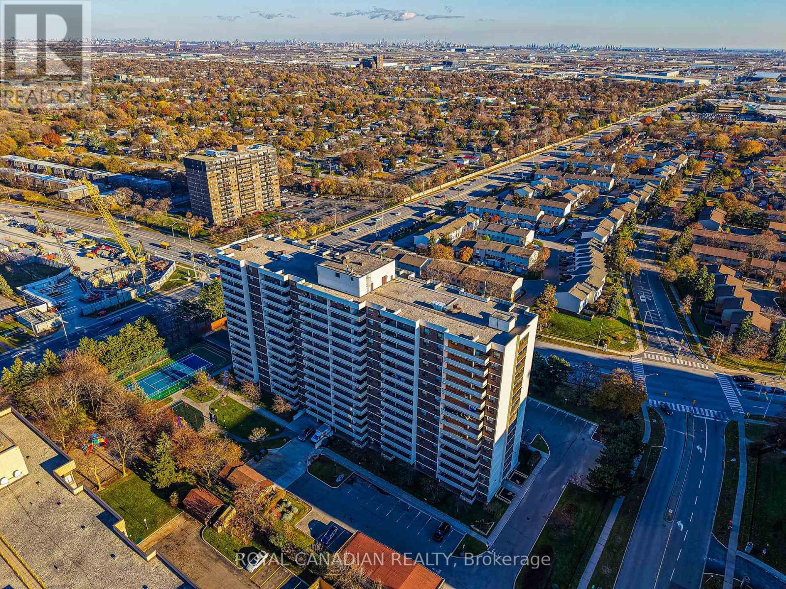 512 - 3 Lisa Street, Brampton, Ontario  L6T 4A2 - Photo 45 - W12563698
