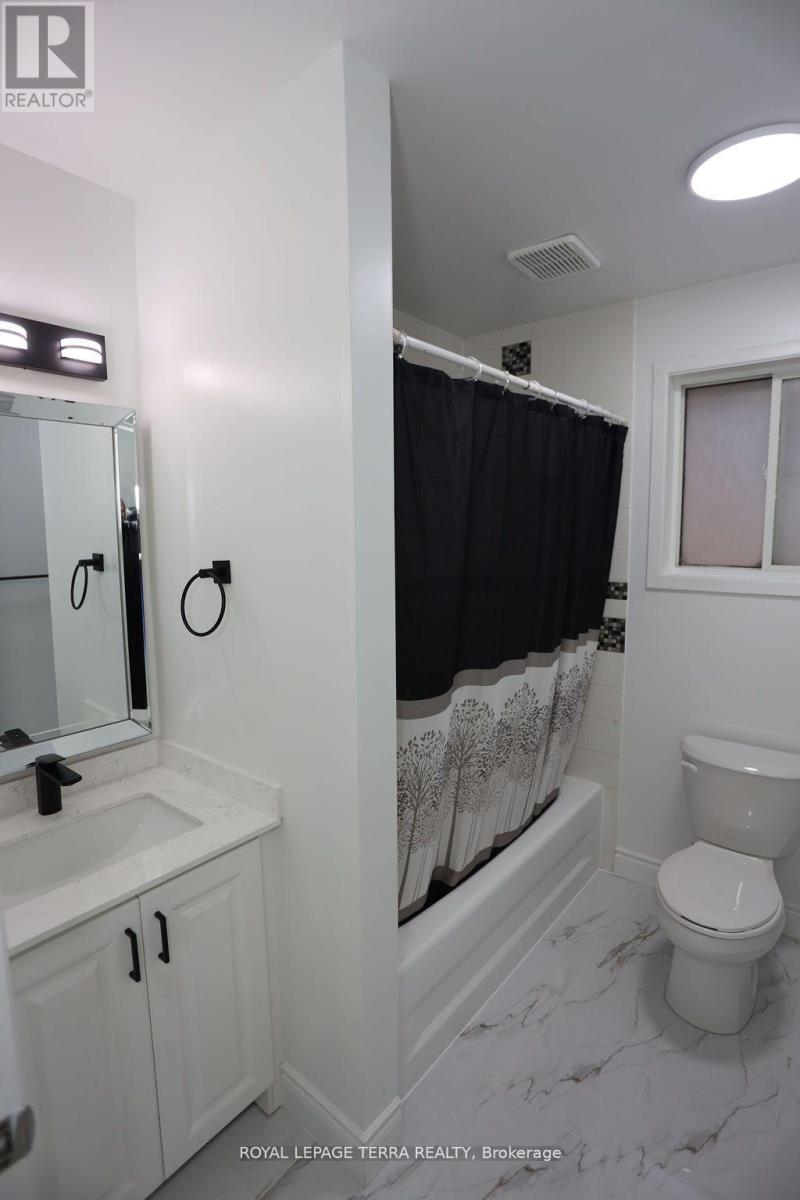 45 Peregrine Road, Barrie, Ontario  L4M 6R1 - Photo 19 - S12564636