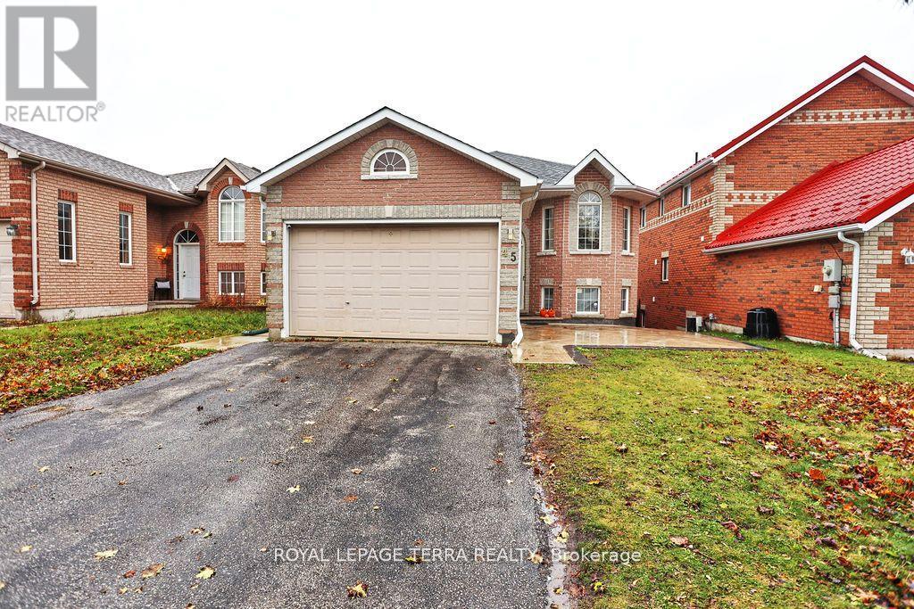 45 Peregrine Road, Barrie, Ontario  L4M 6R1 - Photo 3 - S12564636