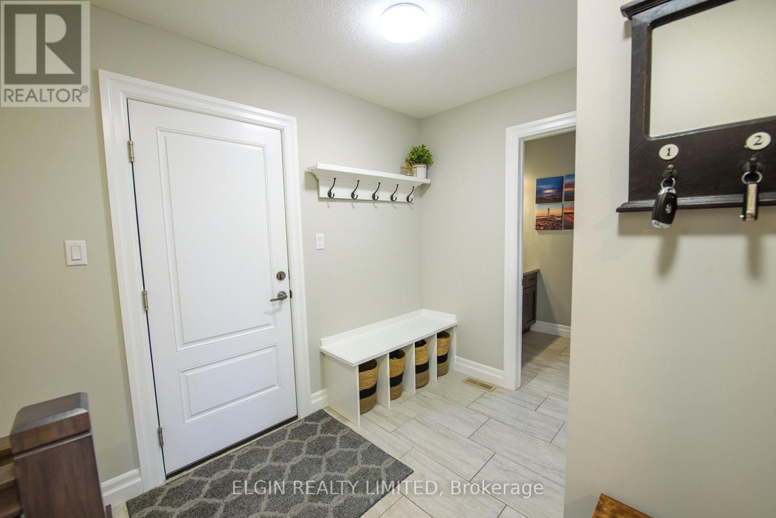 8 Auburn Drive, St. Thomas, Ontario  N5R 0K2 - Photo 19 - X12562930