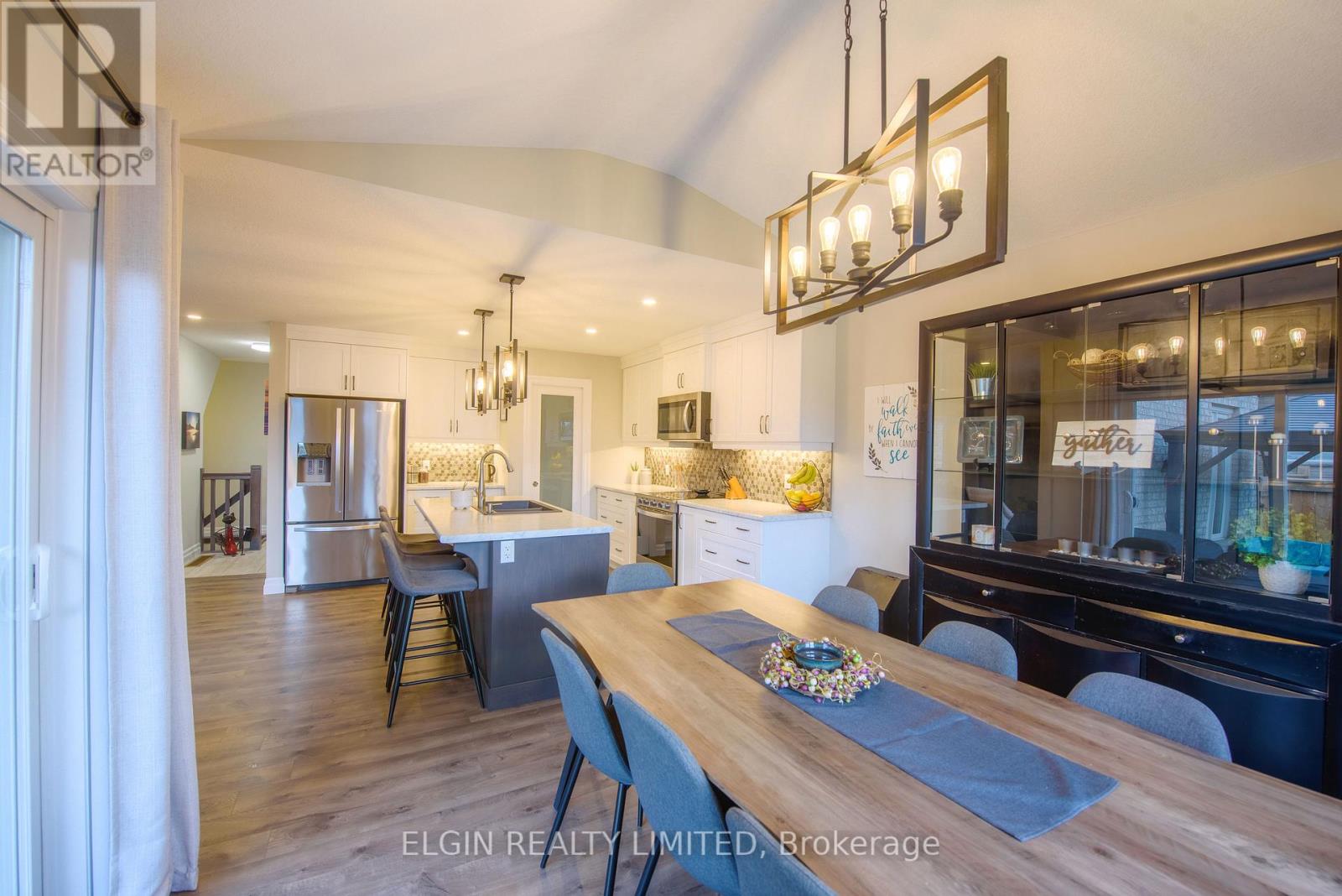 8 Auburn Drive, St. Thomas, Ontario  N5R 0K2 - Photo 8 - X12562930