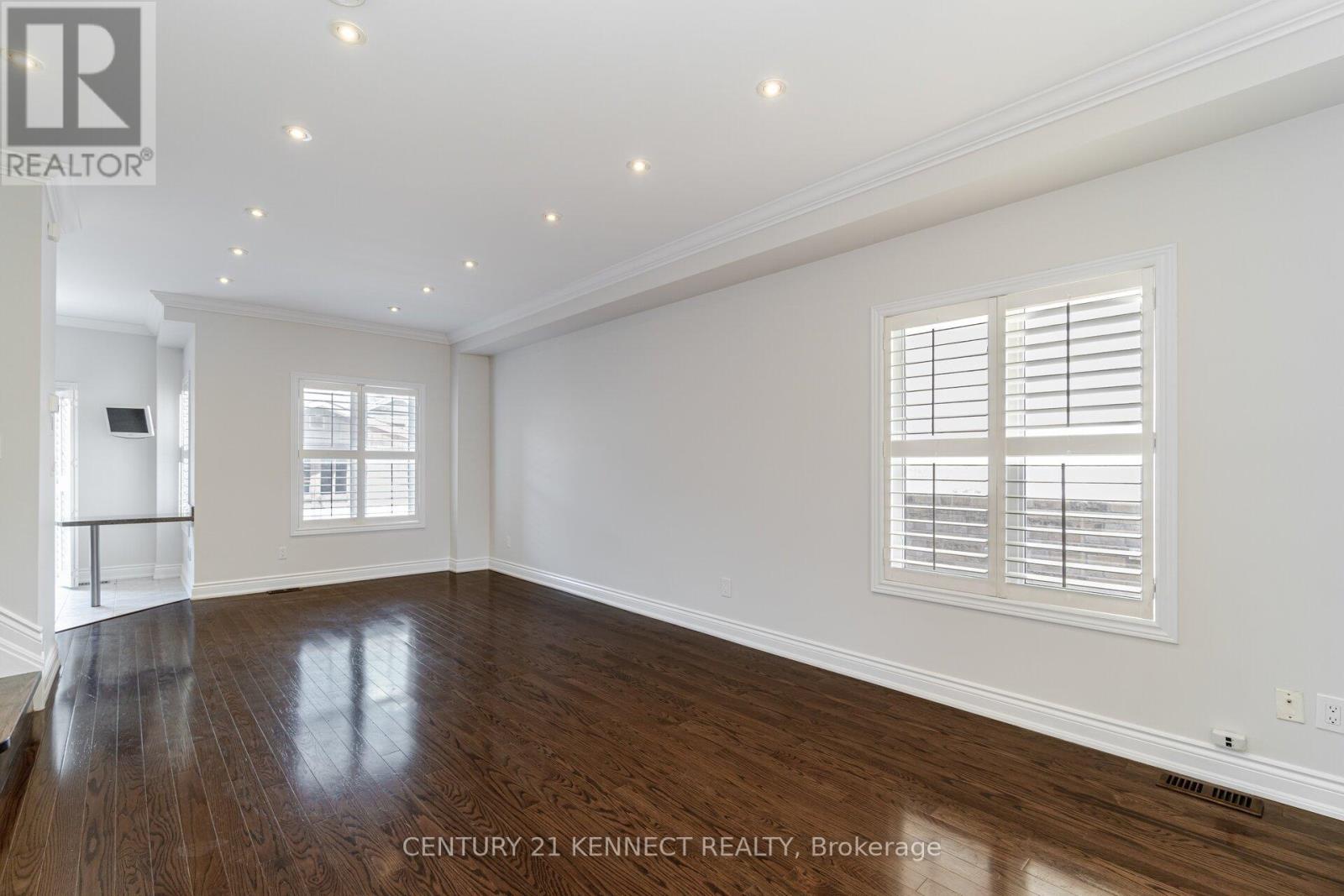 3601 Bala Drive, Mississauga, Ontario  L5M 7N2 - Photo 7 - W12564624