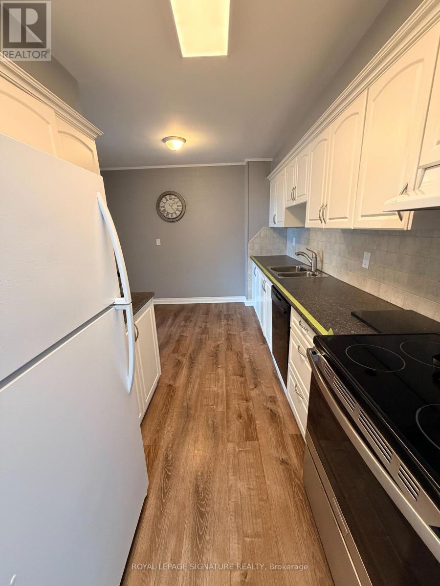 2003 - 714 The West Mall, Toronto, Ontario  M9C 4X1 - Photo 2 - W12564656