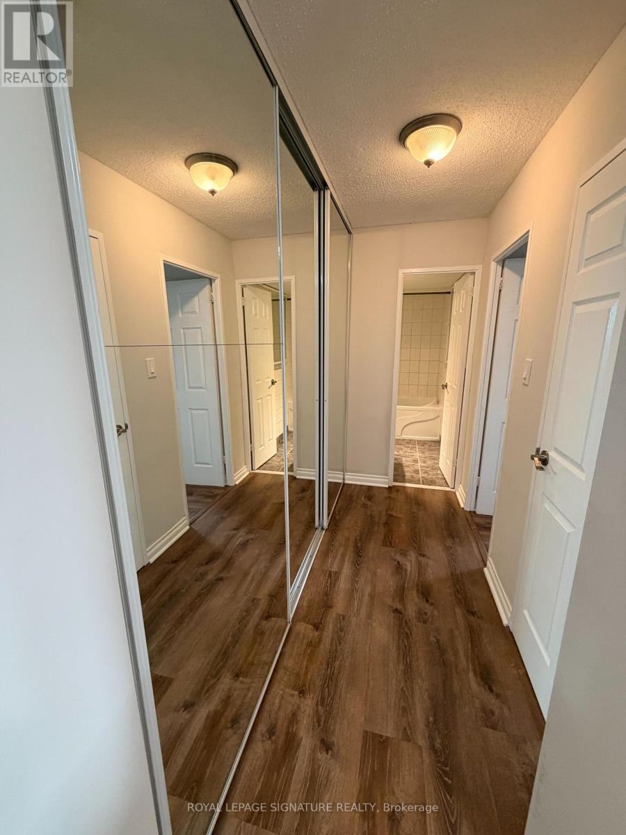 2003 - 714 The West Mall, Toronto, Ontario  M9C 4X1 - Photo 3 - W12564656