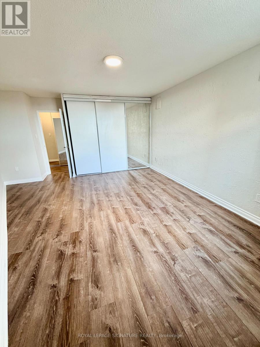 2003 - 714 The West Mall, Toronto, Ontario  M9C 4X1 - Photo 5 - W12564656