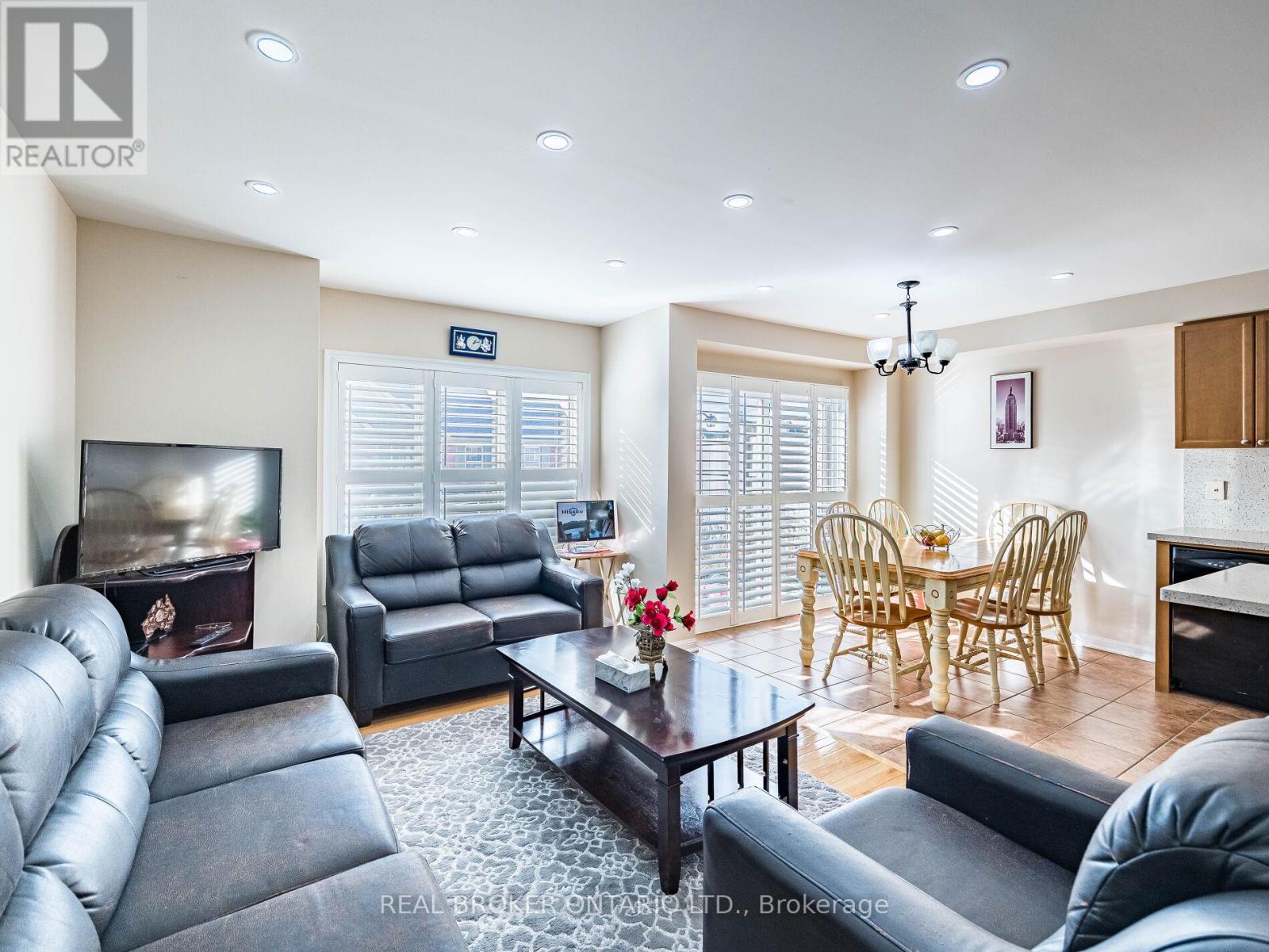 632 Scott Boulevard, Milton, Ontario  L9T 0P2 - Photo 4 - W12564680