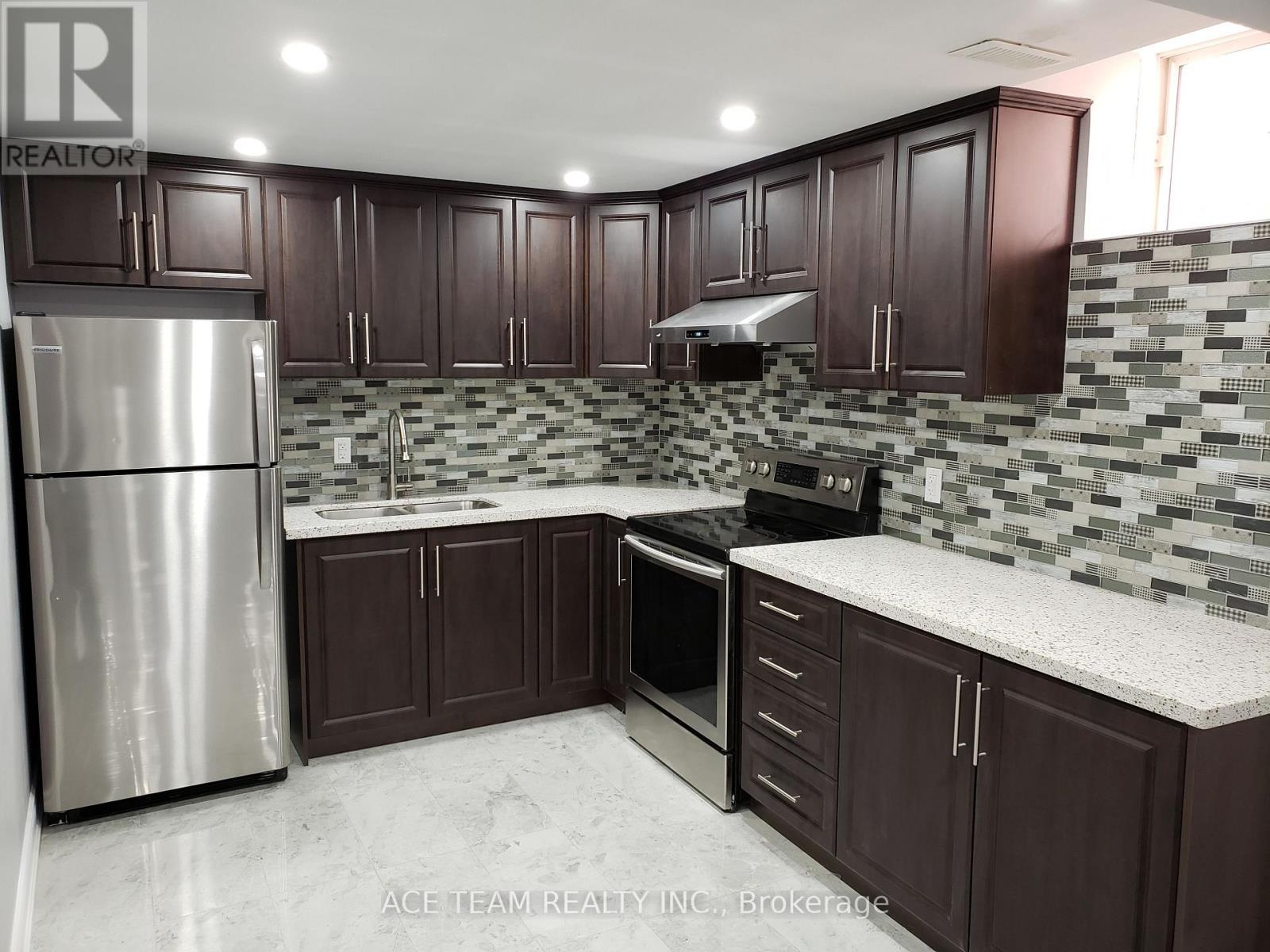 BSMT - 64 VALLEYWAY DRIVE, Brampton, Ontario