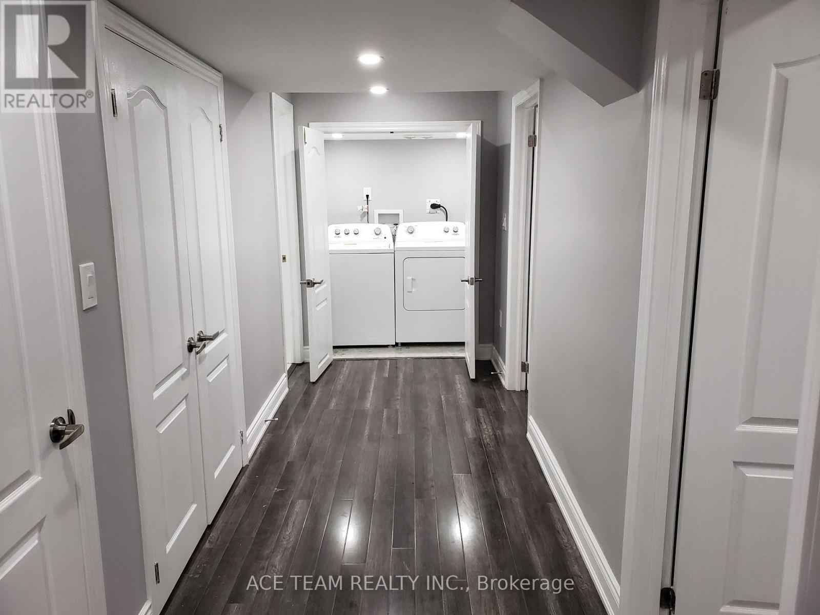 Bsmt - 64 Valleyway Drive, Brampton, Ontario  L6A 1K6 - Photo 5 - W12564690