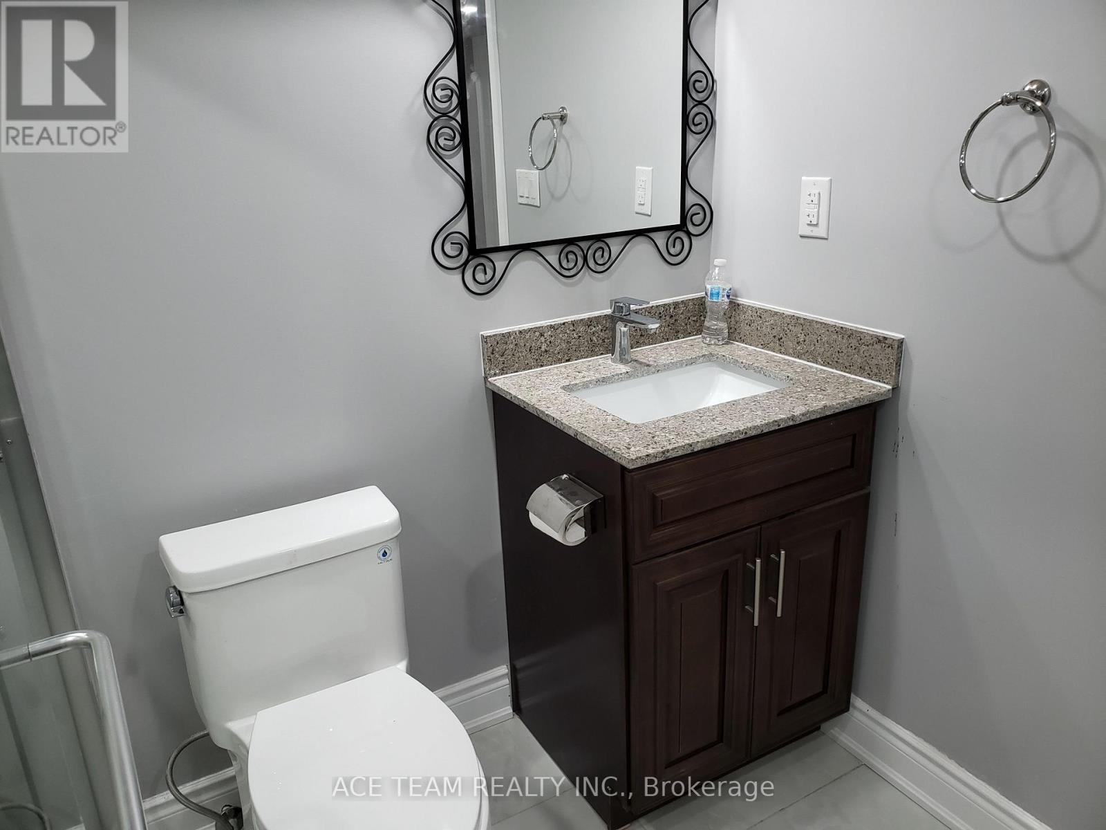 Bsmt - 64 Valleyway Drive, Brampton, Ontario  L6A 1K6 - Photo 9 - W12564690