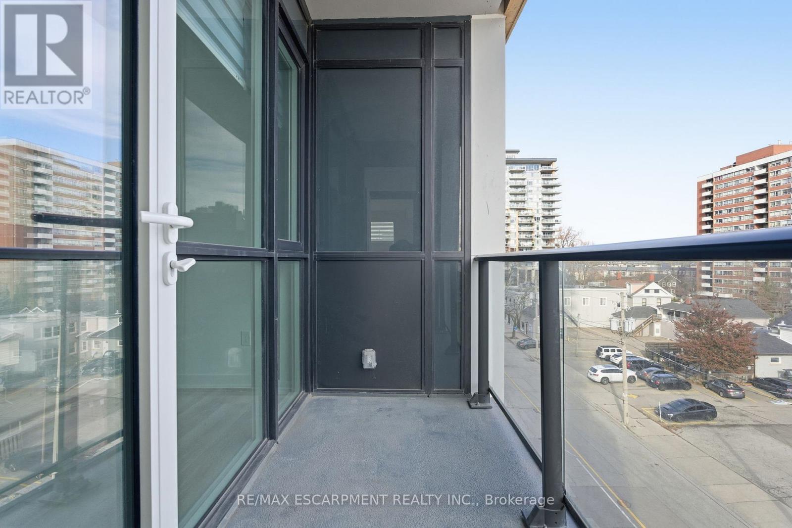 404 - 2007 James Street, Burlington, Ontario  L7R 0G7 - Photo 29 - W12564692