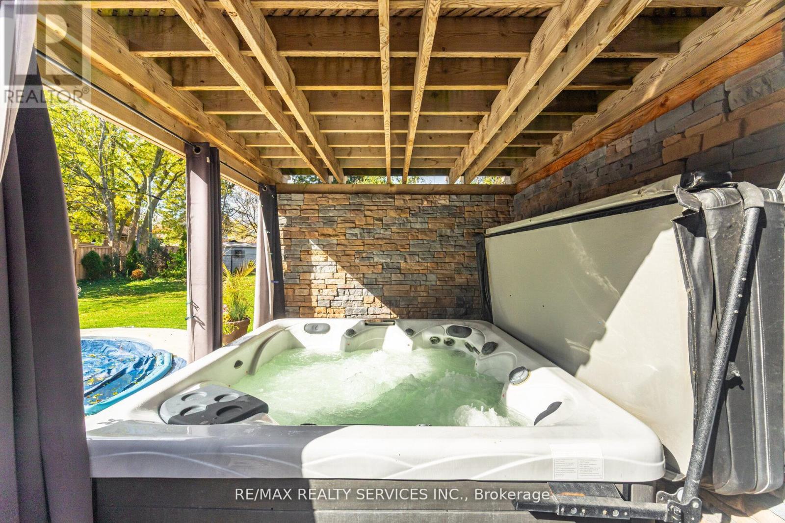 32 Caledon Street, Caledon, Ontario  L7K 0E2 - Photo 29 - W12564722