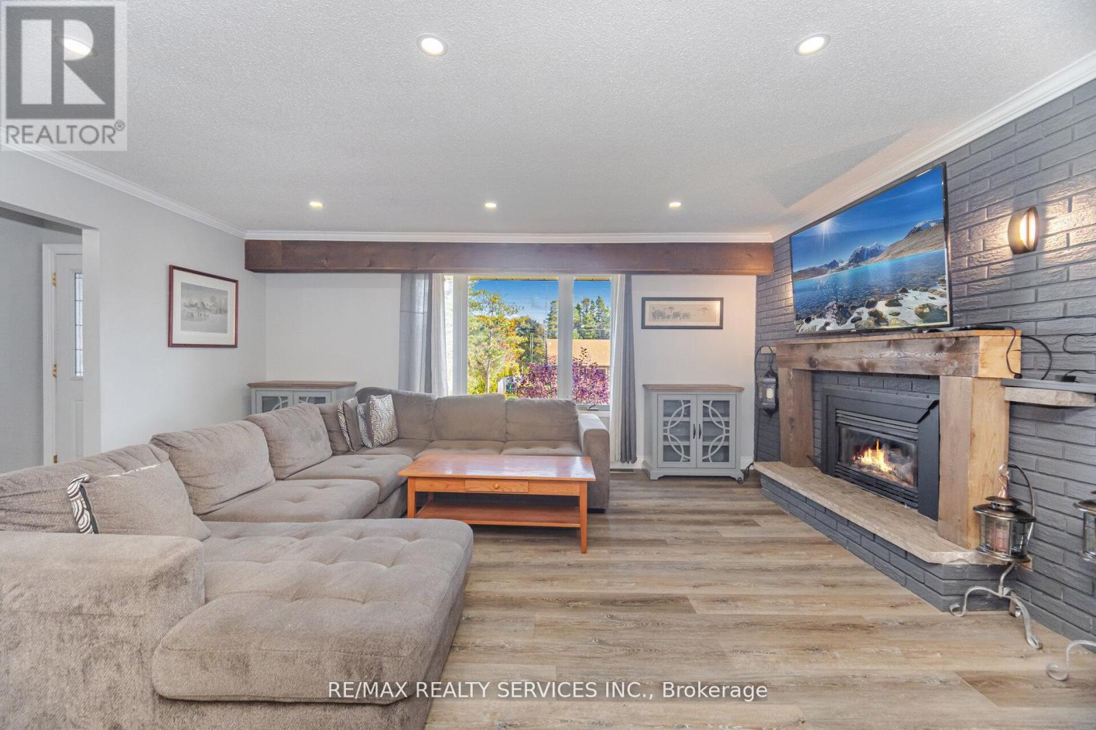 32 Caledon Street, Caledon, Ontario  L7K 0E2 - Photo 7 - W12564722