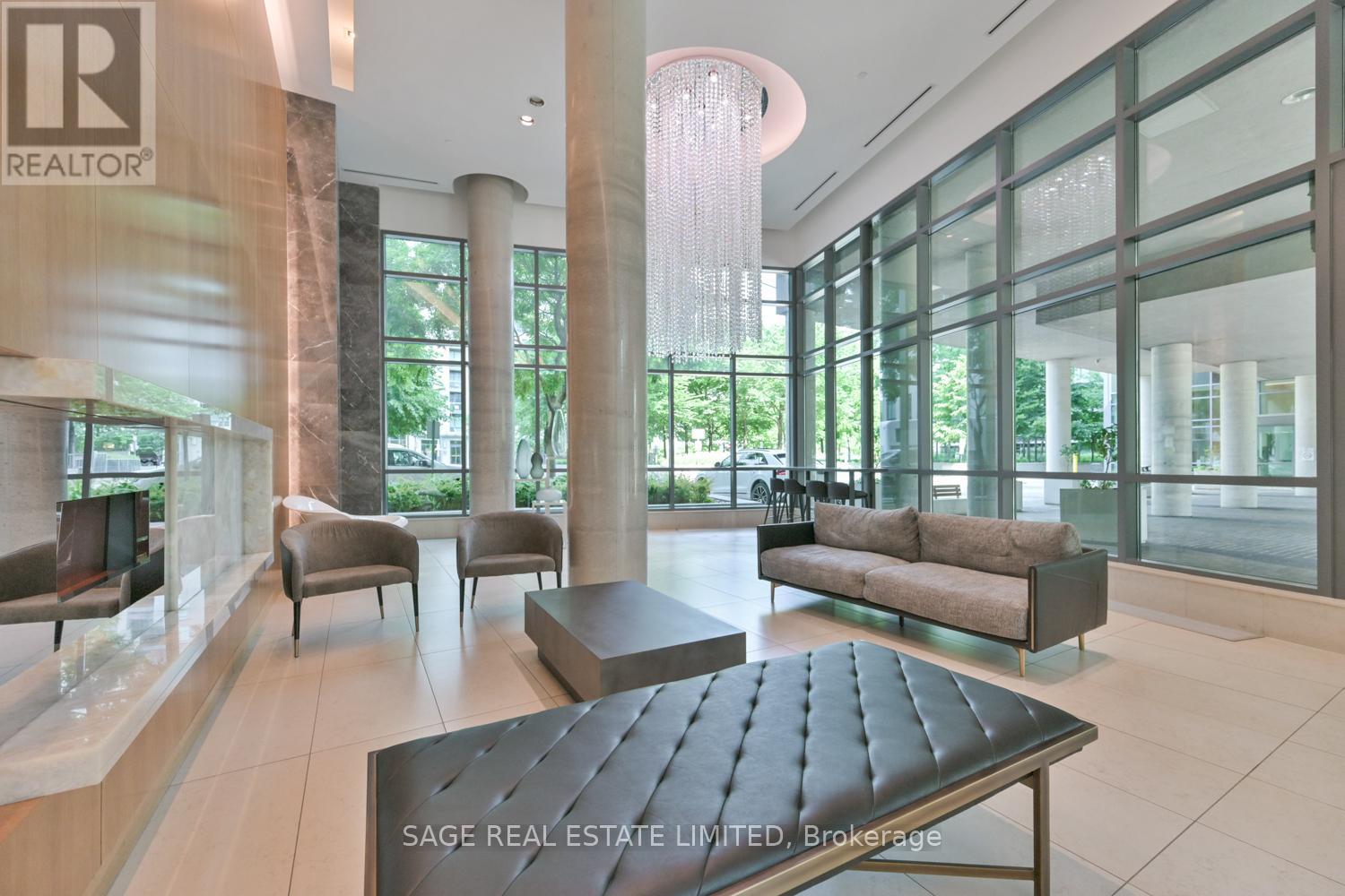 702 - 215 Fort York Boulevard, Toronto, Ontario M5V 4A2 - Photo 5 - C12375320